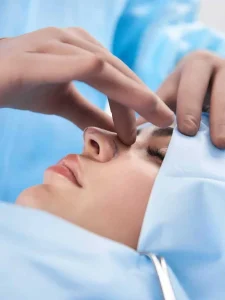 عمليات التجميل الخاصة بالوجه والانف